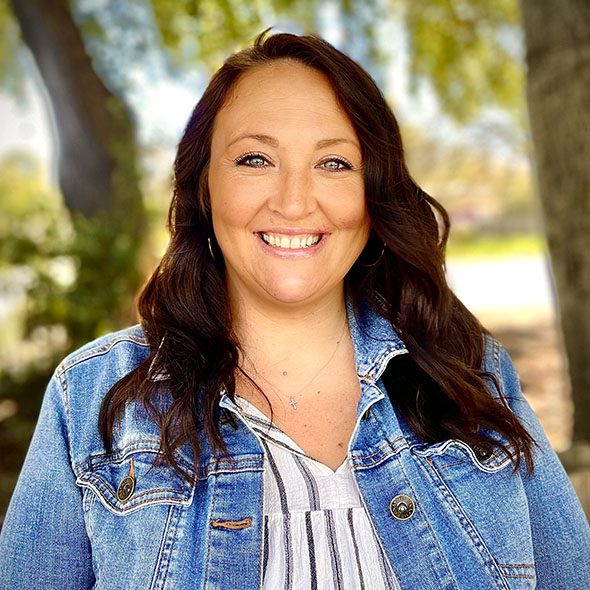 Pinnacle Patient Navigator Cami Cloward's headshot